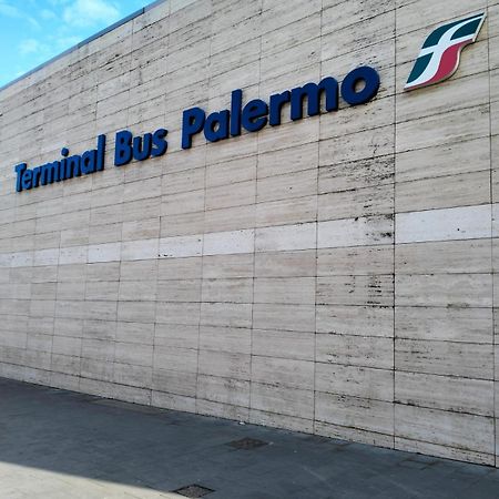 Ferienwohnung Stazione Di Palermo Affitti Exterior foto